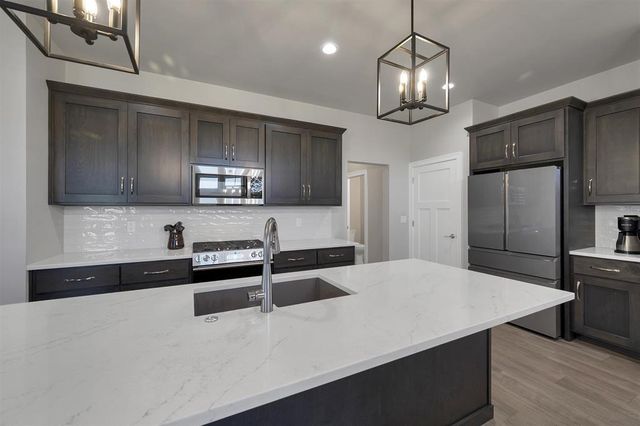 2812 ELM TREE, Green Bay, WI 54313