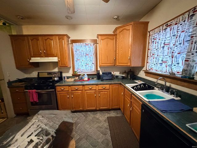 1512 Morton Avenue, Elkhart, IN 46516