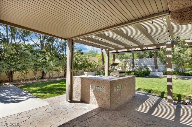 5205 Sandy Cactus Lane, Las Vegas, NV 89149