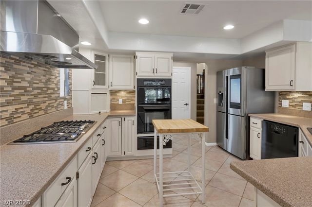 5205 Sandy Cactus Lane, Las Vegas, NV 89149