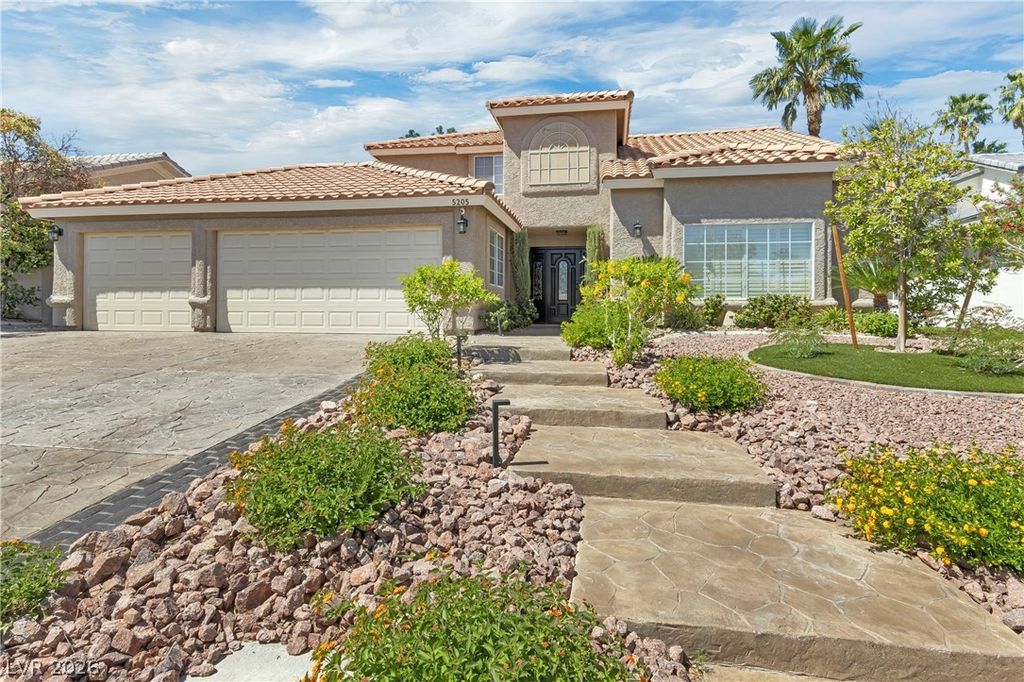 5205 Sandy Cactus Lane, Las Vegas, NV 89149