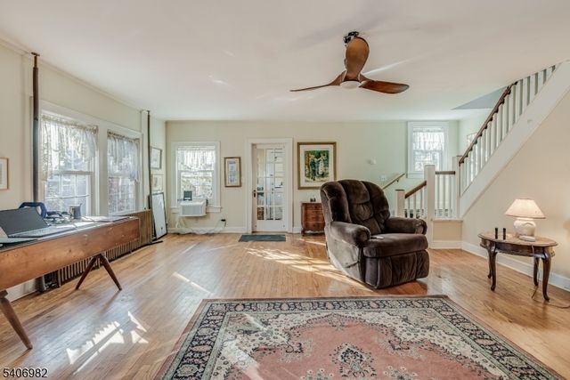 302 Oak Ridge Rd, West Milford Twp., NJ 07438