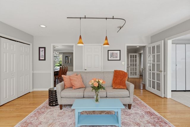 285 West Street, Northborough, MA 01532