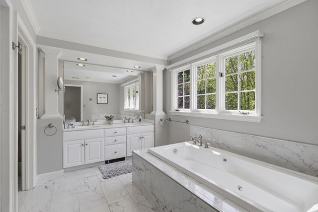 285 West Street, Northborough, MA 01532