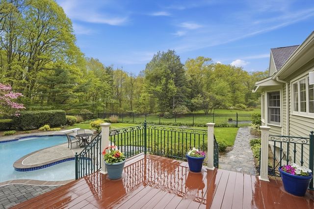 285 West Street, Northborough, MA 01532