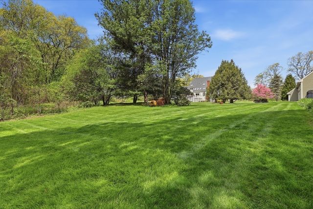285 West Street, Northborough, MA 01532