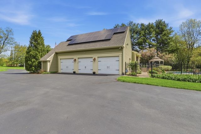 285 West Street, Northborough, MA 01532