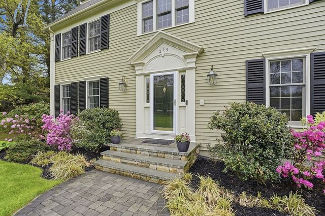 285 West Street, Northborough, MA 01532