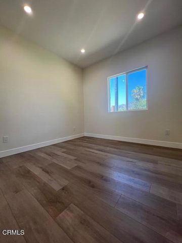 10507 Helendale Avenue, Tujunga (los Angeles), CA 91042