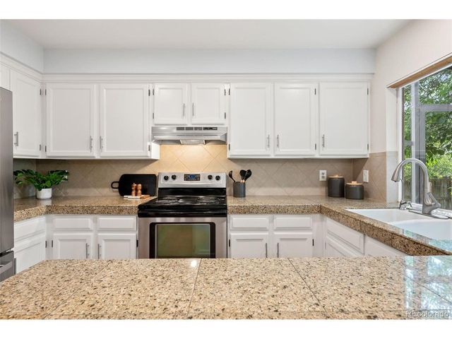 7993 S Trenton St, Centennial, CO 80112