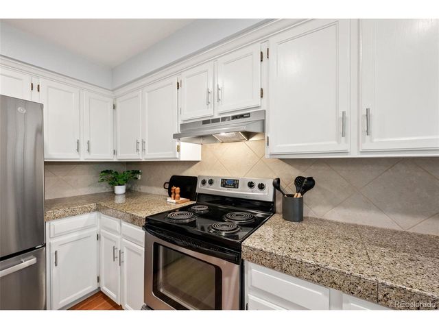 7993 S Trenton St, Centennial, CO 80112