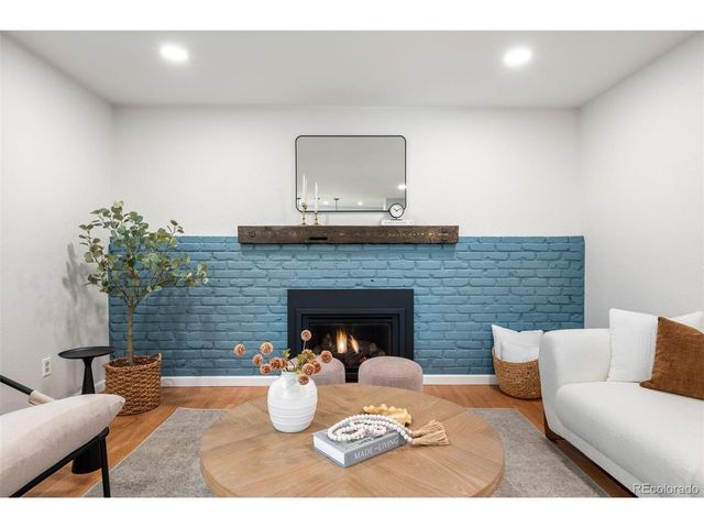 7993 S Trenton St, Centennial, CO 80112