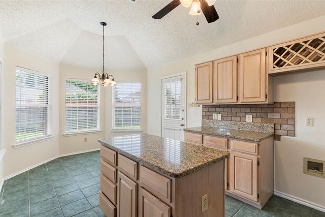 6018 Madison Avenue, Rowlett, TX 75089