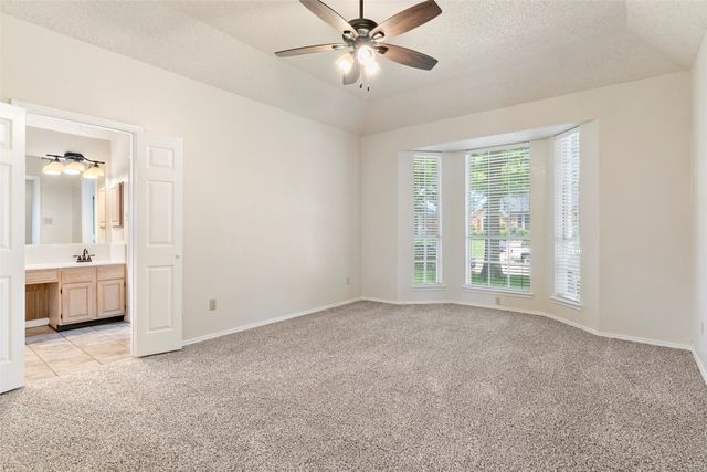 6018 Madison Avenue, Rowlett, TX 75089