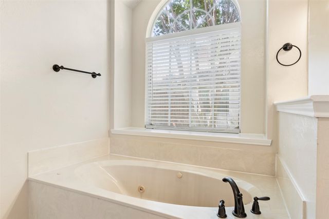 6018 Madison Avenue, Rowlett, TX 75089