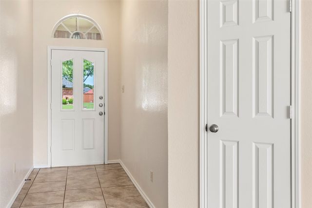 6018 Madison Avenue, Rowlett, TX 75089