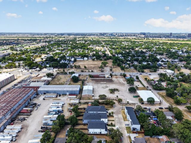 2823 Harston Street, Dallas, TX 75212