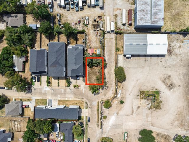 2823 Harston Street, Dallas, TX 75212