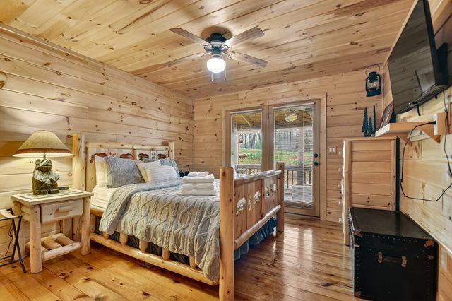 111 Roaring Creek Road, Epworth, GA 30541