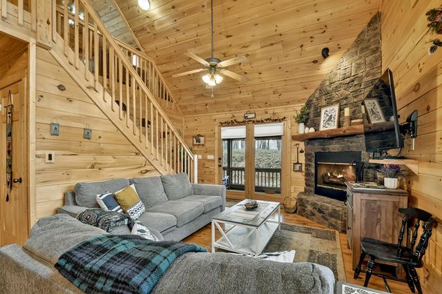 111 Roaring Creek Road, Epworth, GA 30541