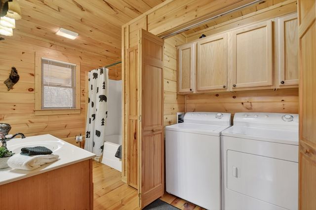 111 Roaring Creek Road, Epworth, GA 30541