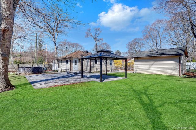 183 Lake Avenue, Saint James, NY 11780