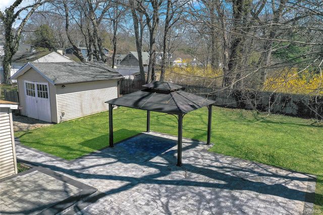 183 Lake Avenue, Saint James, NY 11780