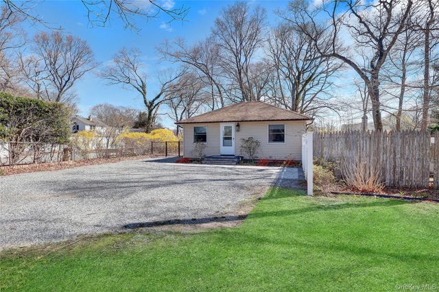 183 Lake Avenue, Saint James, NY 11780