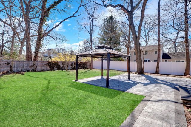 183 Lake Avenue, Saint James, NY 11780