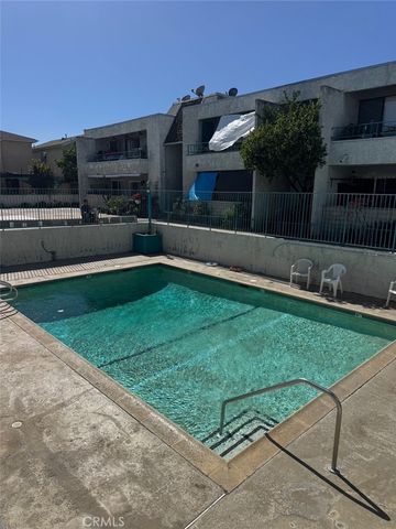 8847 Willis Avenue B5, Panorama City, CA 91402