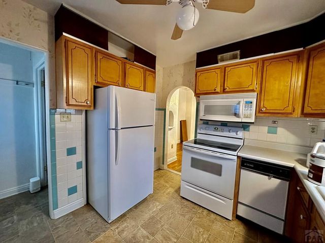 1131 Longwood Ave, Pueblo, CO 81004