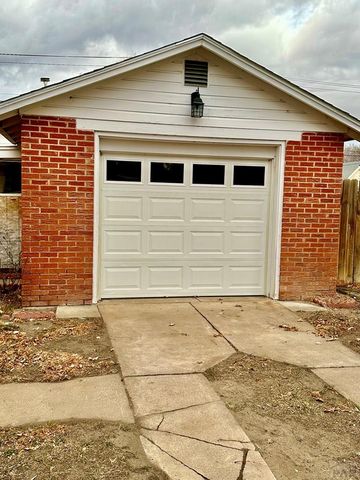 1131 Longwood Ave, Pueblo, CO 81004