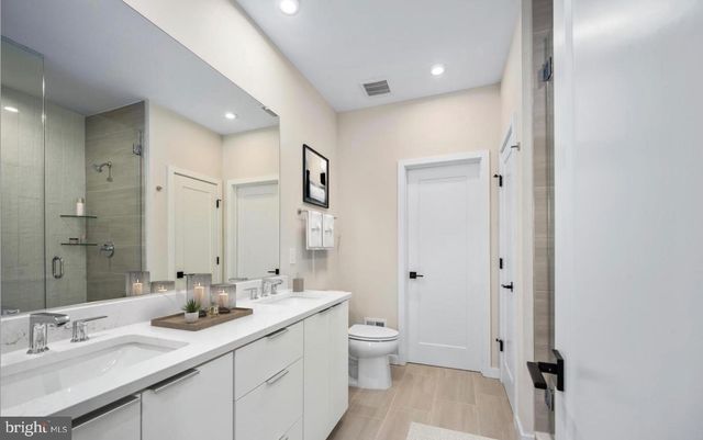 4768 SULLY POINT LN, Chantilly, VA 20151