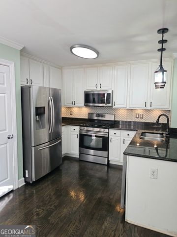 185 Rock Hill Drive, Fayetteville, GA 30215