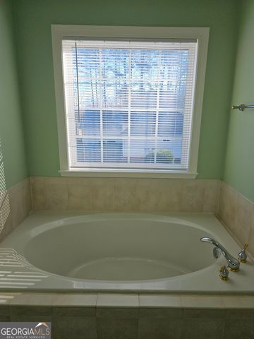 185 Rock Hill Drive, Fayetteville, GA 30215