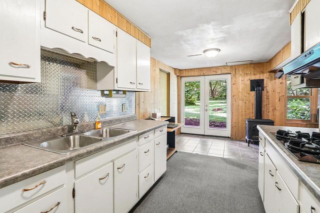 2232 Tower Drive, Stoughton, WI 53589