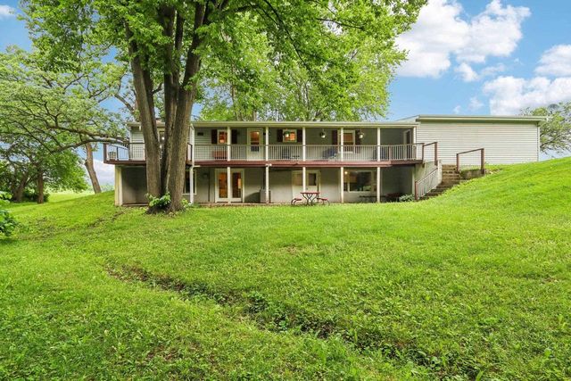 2232 Tower Drive, Stoughton, WI 53589