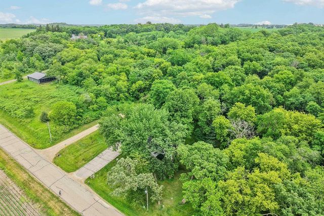 2232 Tower Drive, Stoughton, WI 53589