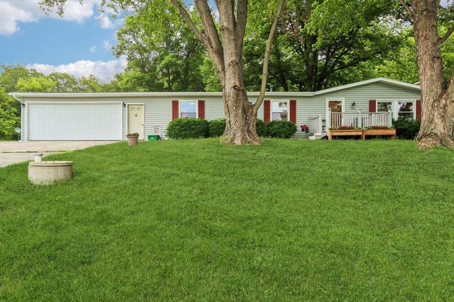 2232 Tower Drive, Stoughton, WI 53589