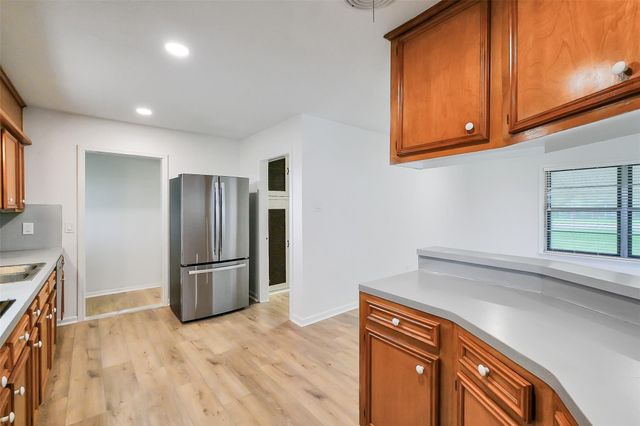 3605 Longherridge Drive, Pearland, TX 77581