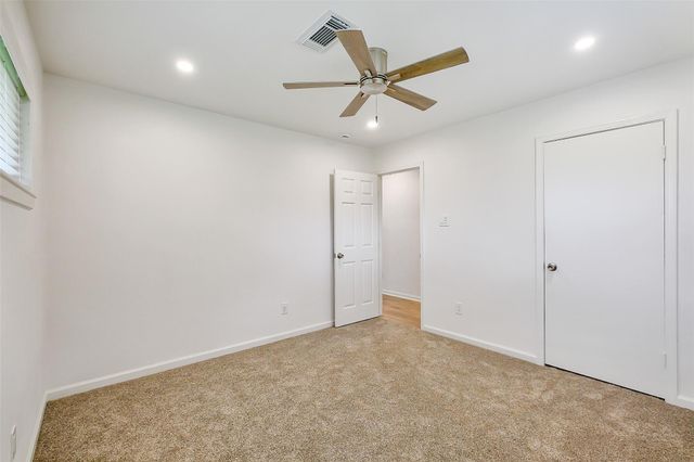 3605 Longherridge Drive, Pearland, TX 77581