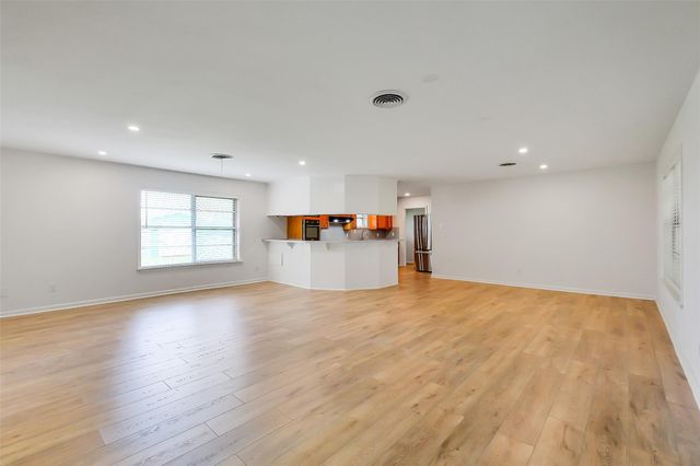 3605 Longherridge Drive, Pearland, TX 77581