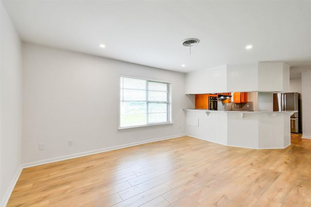 3605 Longherridge Drive, Pearland, TX 77581