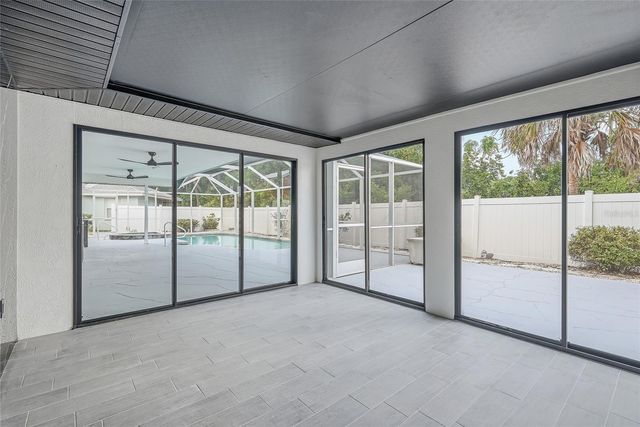 4916 32ND AVENUE DRIVE W, Bradenton, FL 34209