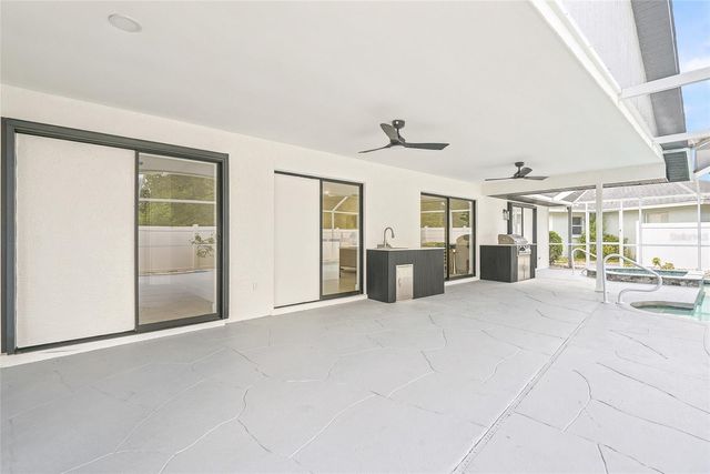 4916 32ND AVENUE DRIVE W, Bradenton, FL 34209