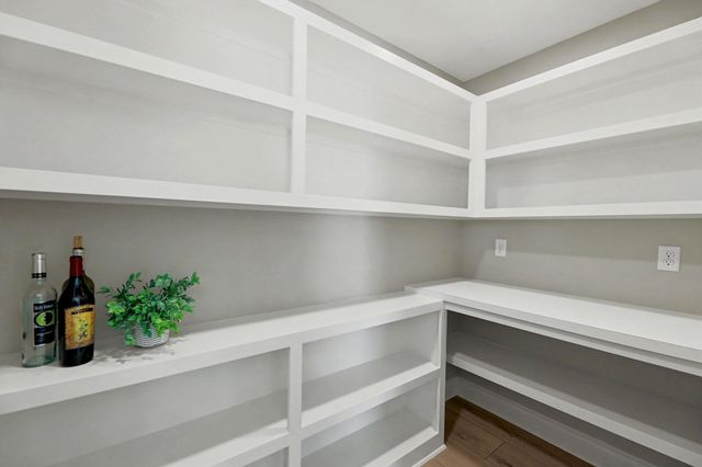 12077 E Pepperwood St, Wichita, KS 67226