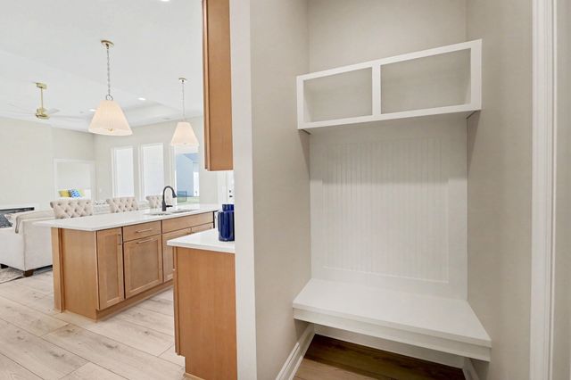 12077 E Pepperwood St, Wichita, KS 67226