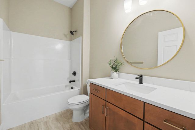 12077 E Pepperwood St, Wichita, KS 67226