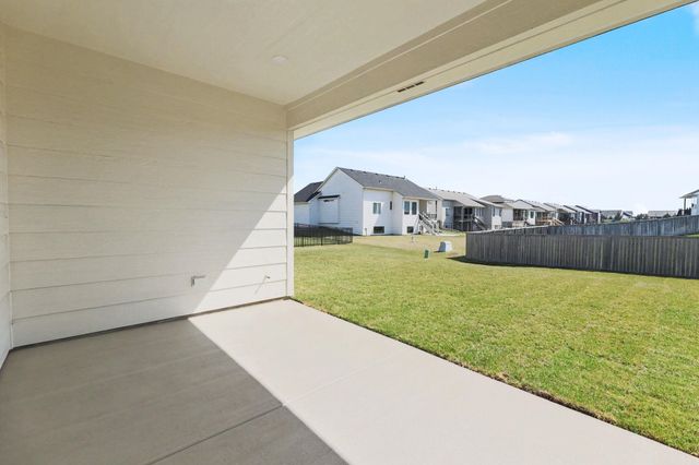 12077 E Pepperwood St, Wichita, KS 67226