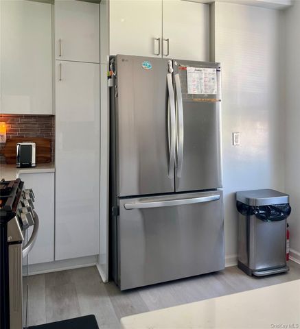 89-15 Parsons Boulevard 10M, Jamaica, NY 11432